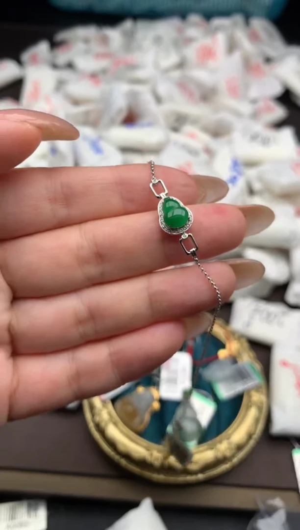 【闪购商品】翡翠手链18K金镶嵌  一