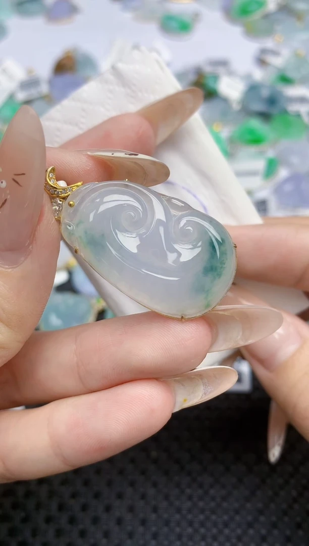 翡翠18K金镶嵌颈饰335   天然翡翠A货