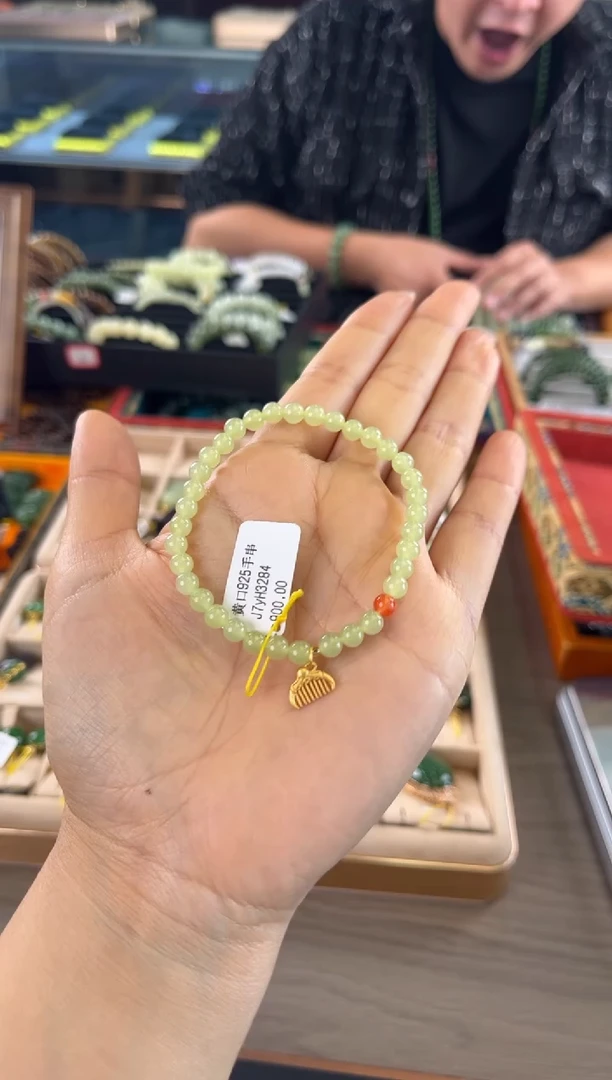 和田玉未镶嵌颈饰和田玉