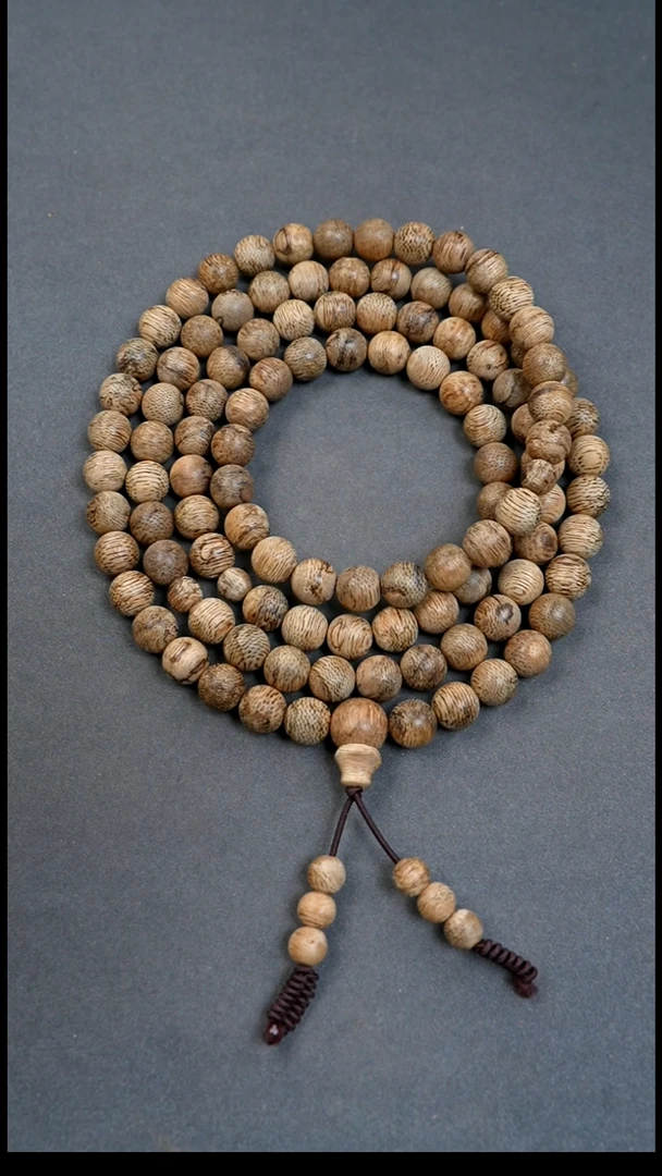 沉香手串8mm达拉干多圈28.78g