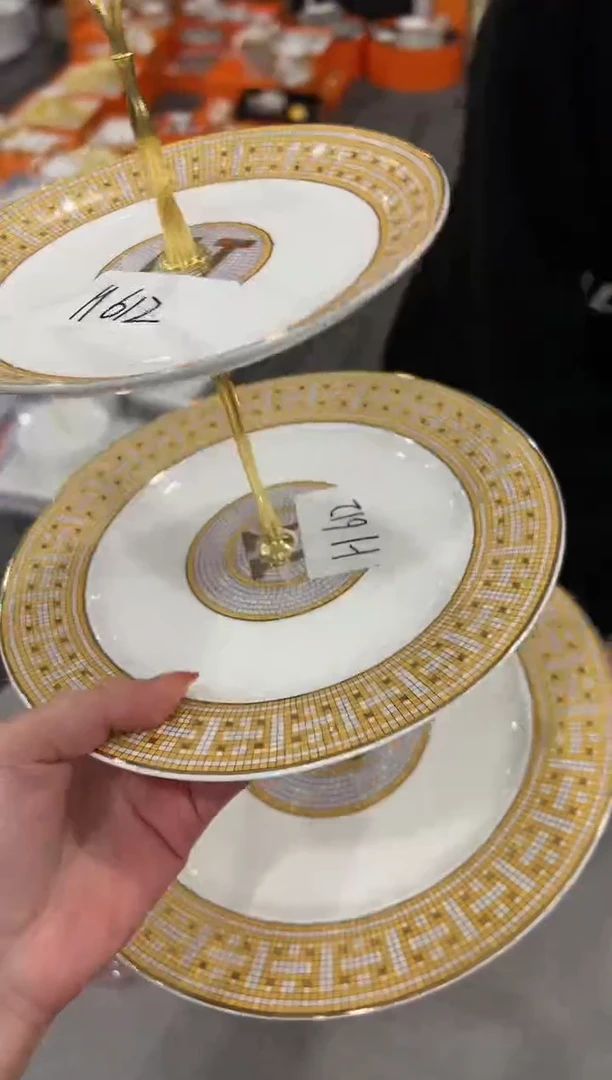 【闪购商品】杯H612--------------