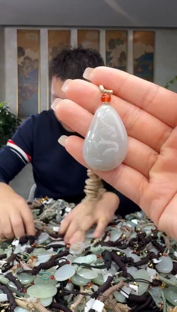 颈饰未镶嵌和田玉拍一发一多样性发货