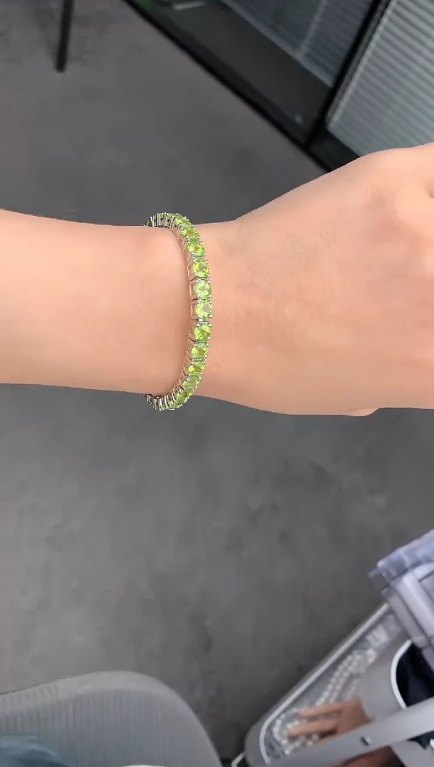 【闪购商品】橄榄石手链银S925镶嵌15ct橄榄石手链