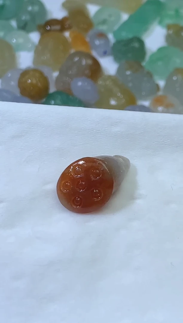 未镶嵌定制翡翠毛货 19.5-11.9-8.3