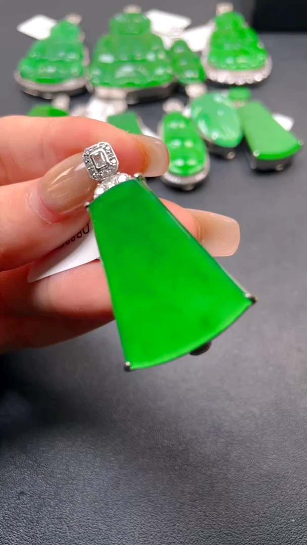 吊坠(不含链)银S925镶嵌翡翠吊坠