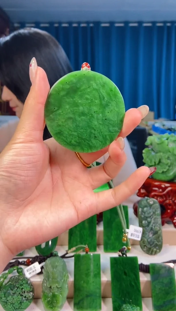 【闪购商品】和田玉挂件未镶嵌1