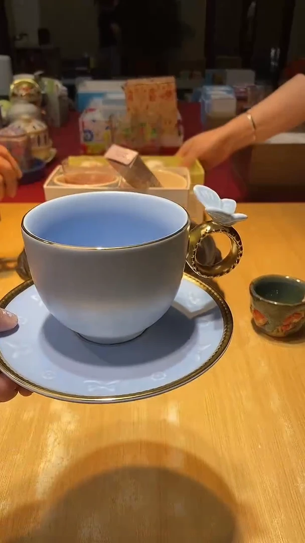 瓷片生活的本意是开心啊@@1
