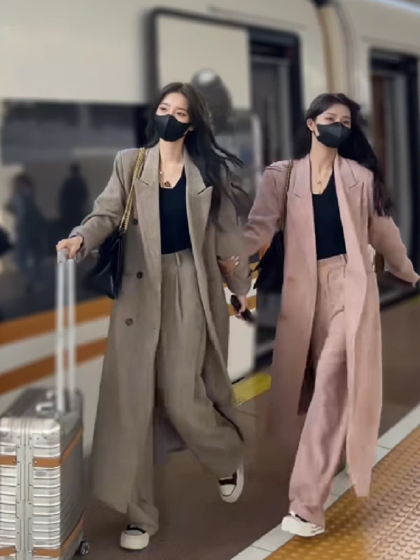 2024冬季女生设计师大衣款外套  JYNZJYFMQJ38092315