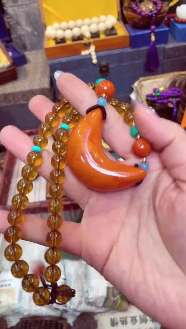 【闪购商品】蜜蜡颈饰未镶嵌