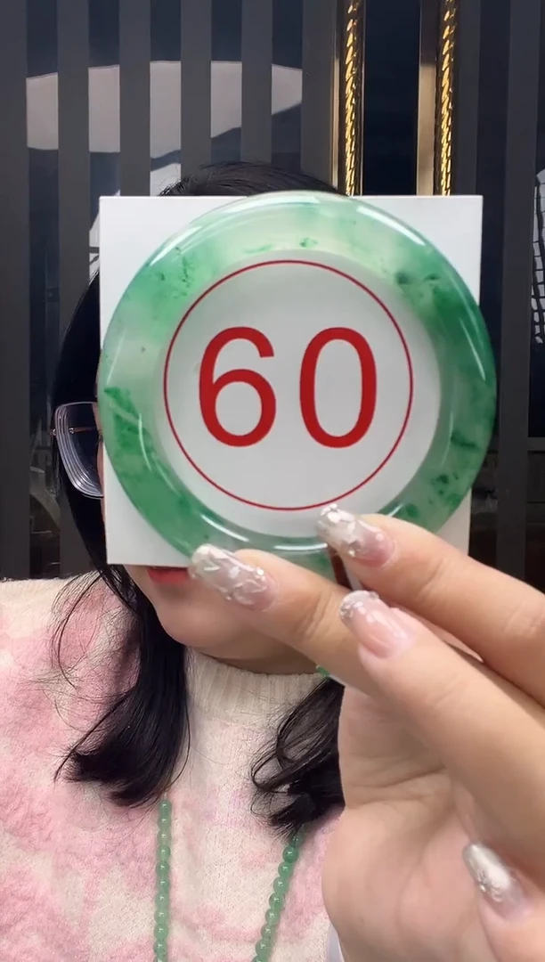 未镶嵌手镯石英质玉16