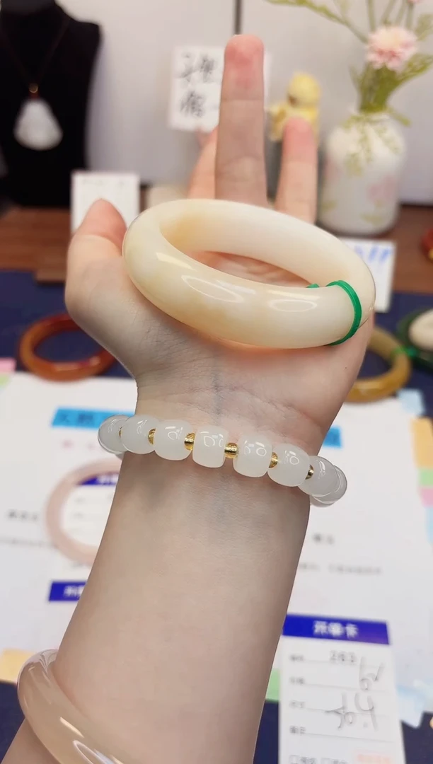 【闪购商品】石英质玉手镯未镶嵌263-财气镯-圈口56