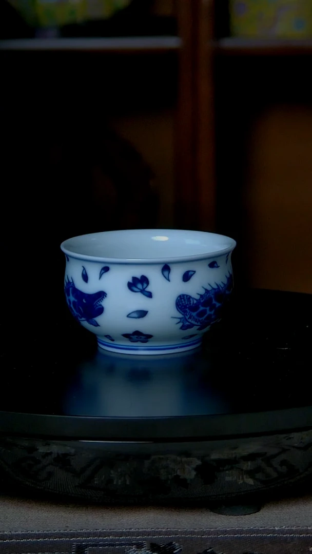 景德镇手工青花主人杯