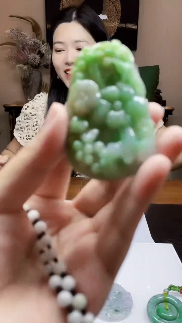 未镶嵌定制翡翠吊坠14