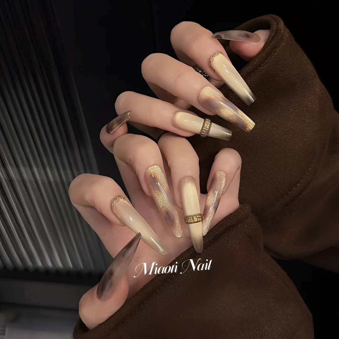 【紫霞仙子】【9个甲型定制】猫哥 晕染猫眼纯手工穿戴甲