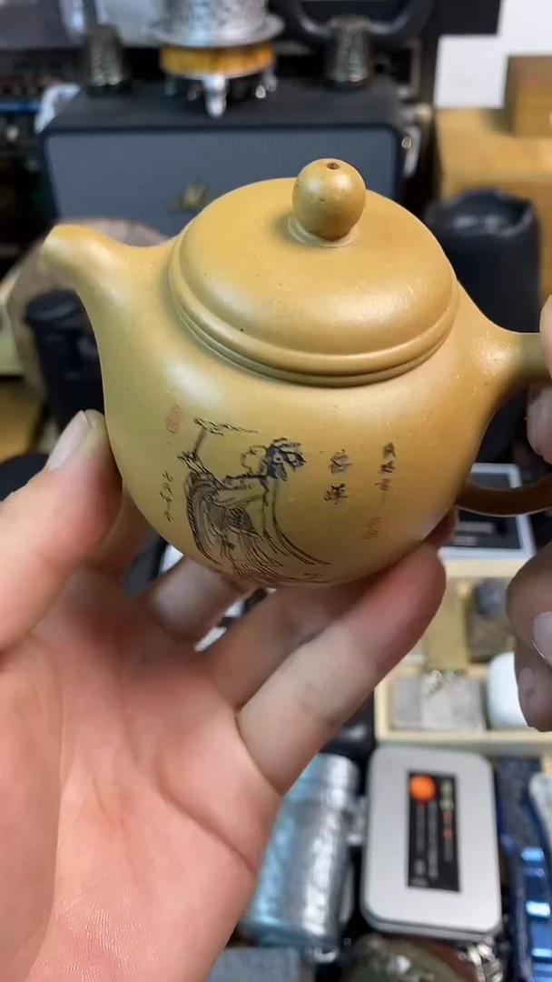 瓷片闪购商品，如图所示