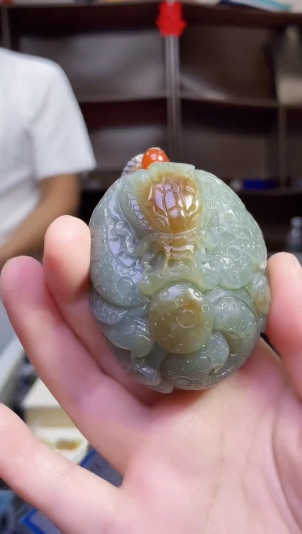 和田玉未镶嵌颈饰1