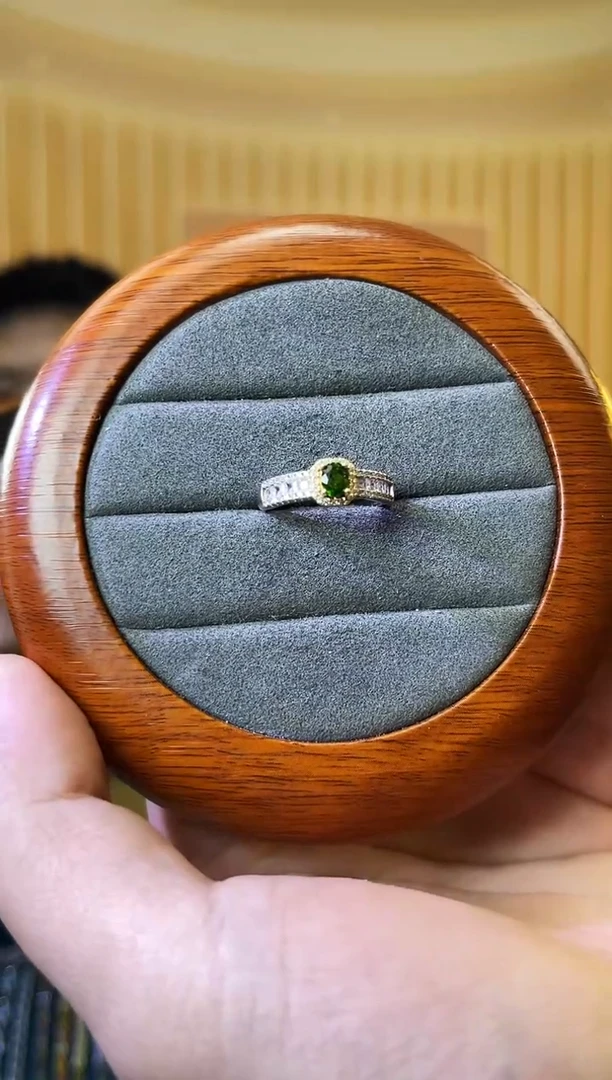 【闪购商品】透辉石戒指银S925镶嵌透辉石