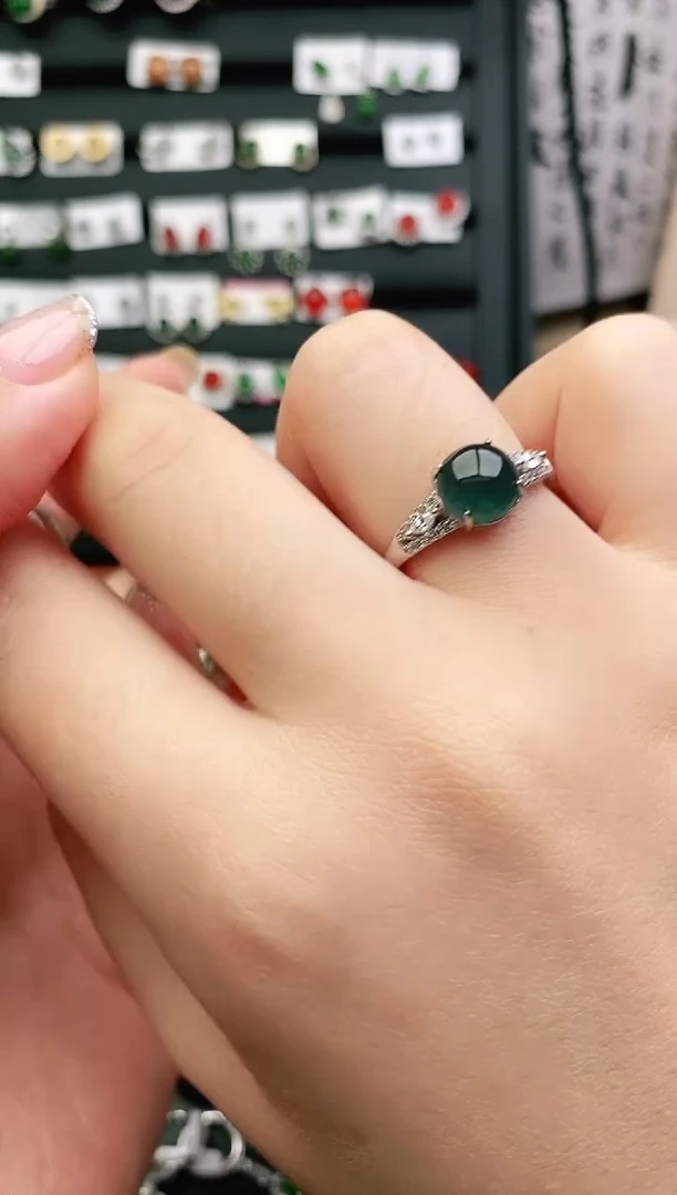 翡翠戒指银S925镶嵌戒指