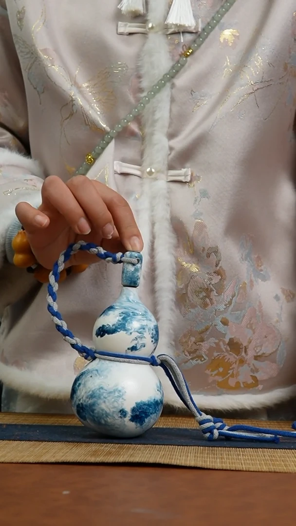 955号 天然热水酒葫芦 一物一拍（有瑕介意勿拍）