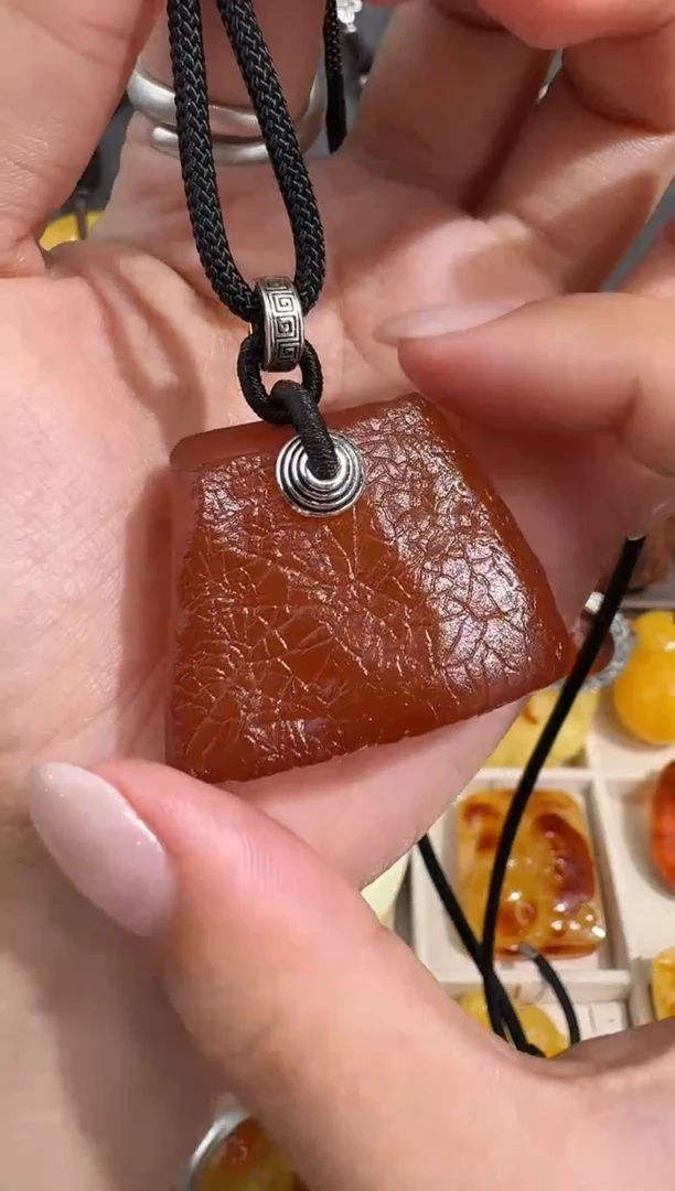 裸石琥珀未镶嵌琥珀