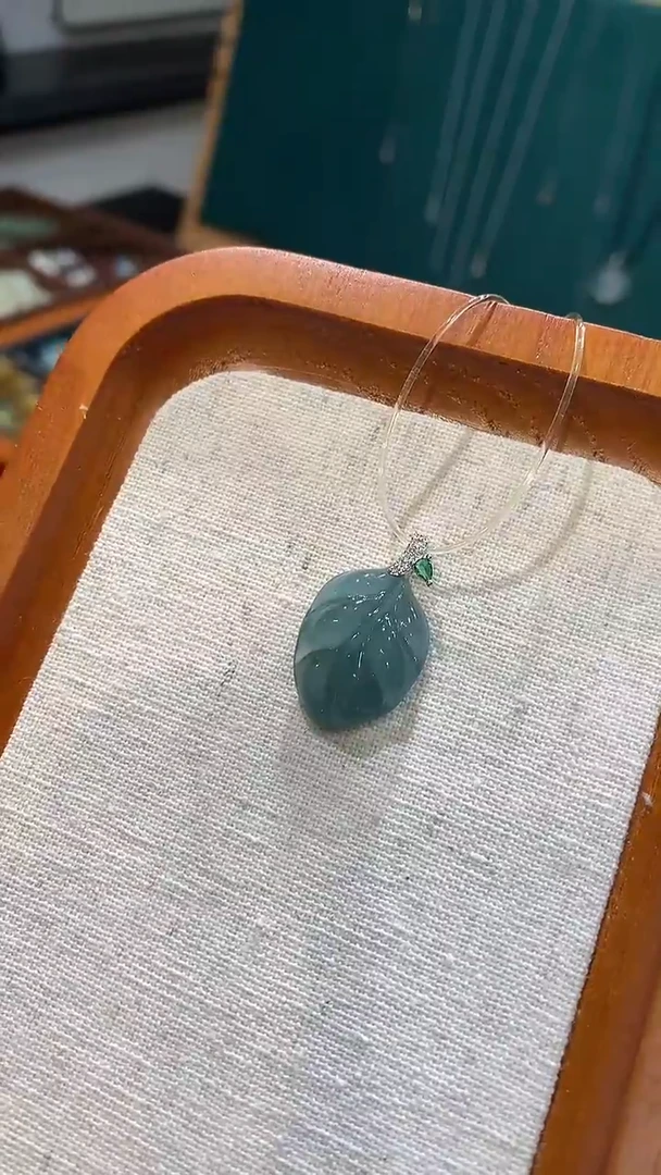 吊坠(不含链)未镶嵌翡翠叶子9999
