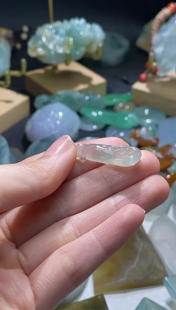 未镶嵌定制翡翠玉兰花