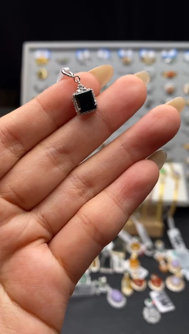 银S925镶嵌戒指翡翠天然A货翡翠