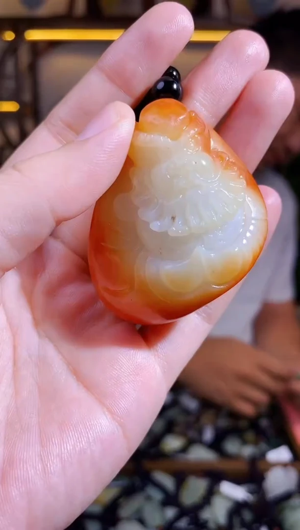 和田玉未镶嵌颈饰1