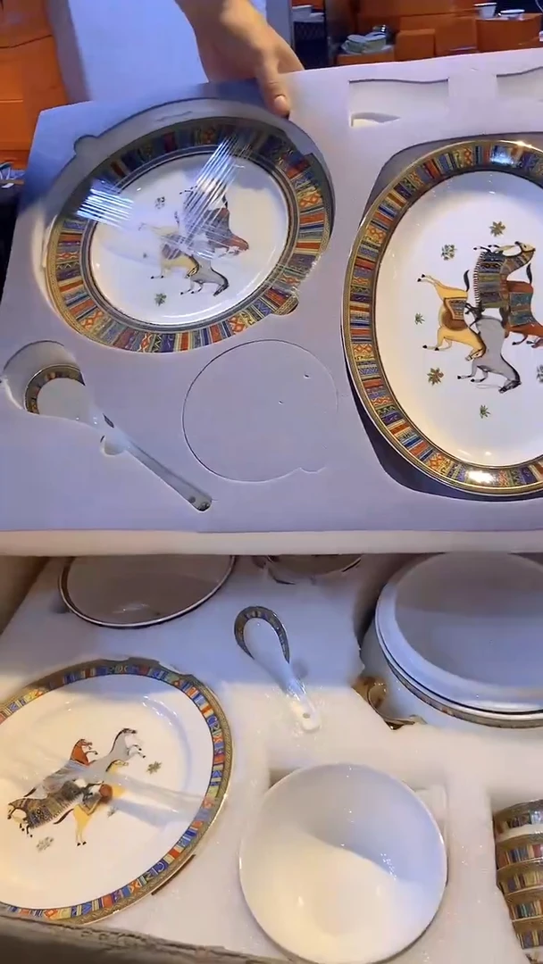 杯鸿辉家品牌瓷器，京东包邮！