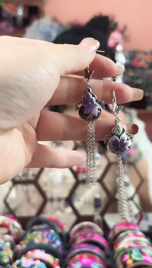 艺枝独绣手工饰品872