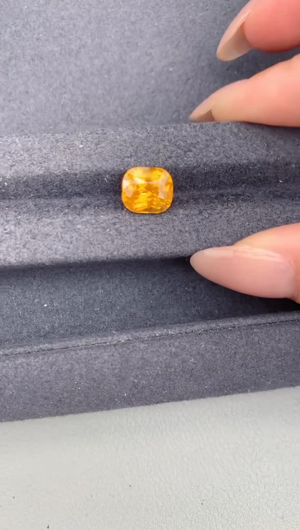 裸石彩色蓝宝石4.2ct 黄色蓝宝石FA