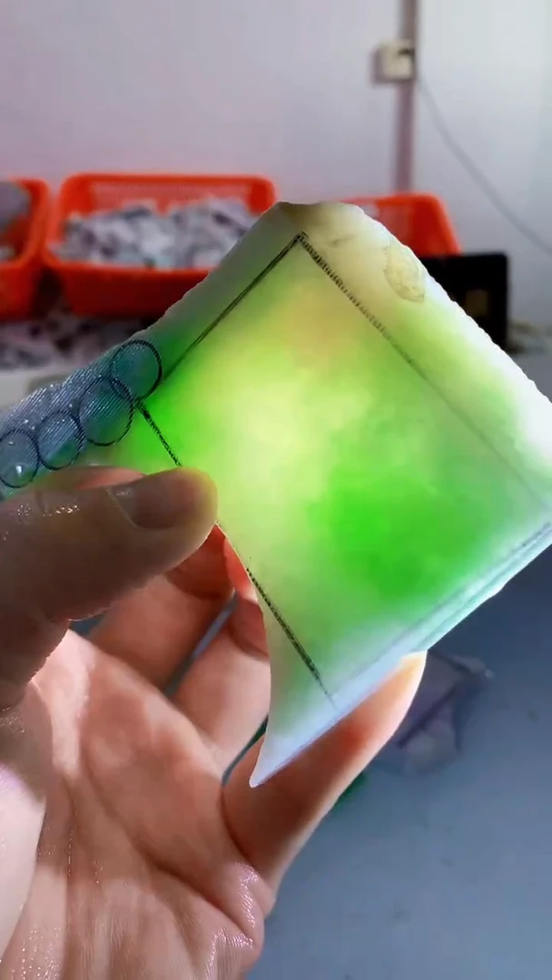 颈饰未镶嵌翡翠缅甸A货翡翠978