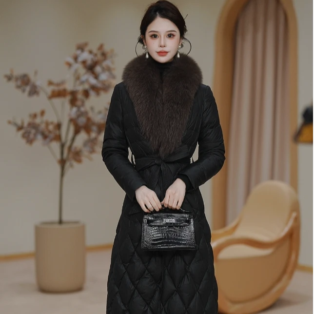 【90白鸭绒】气质优雅环保毛领收腰显瘦羽绒服中长款