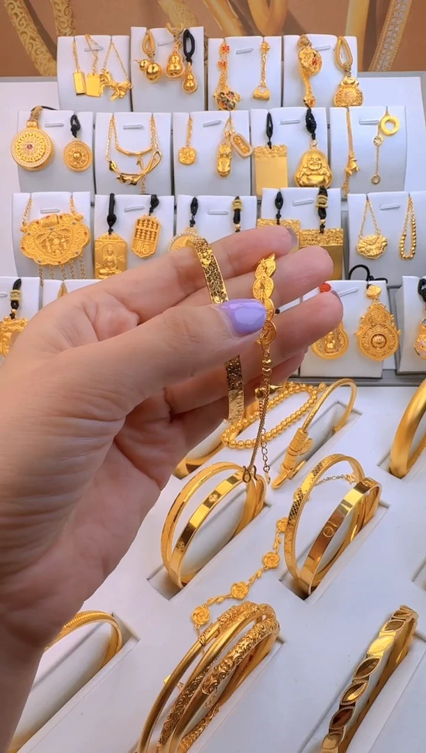 无足银单面碎碎冰手镯 +五帝钱葫芦手链