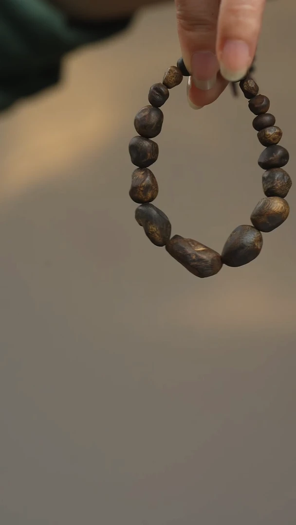 手串沉香木全沉水留疤素圈设计款