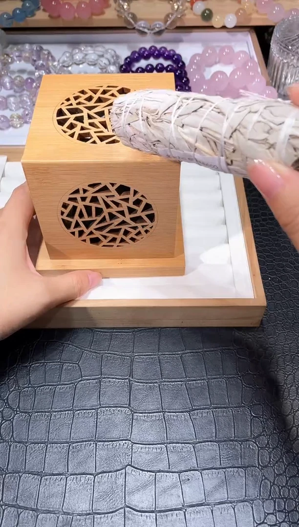 水晶手链未镶嵌扩香盒菱形块+鼠尾草多样性发一