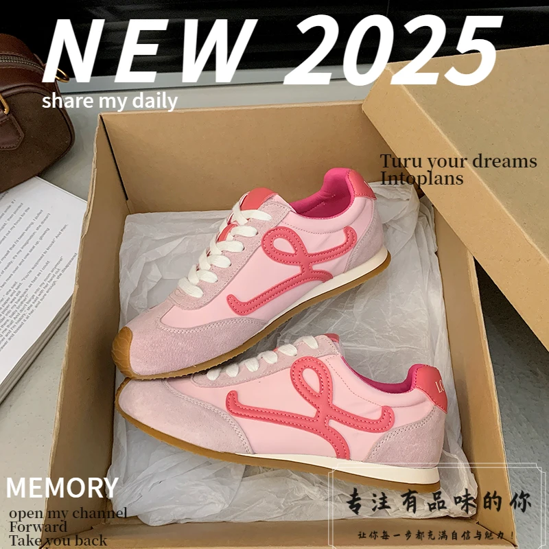 【外贸尾單】日系杨幂同款德训鞋女2025草莓配粉色运动鞋学生阿甘鞋