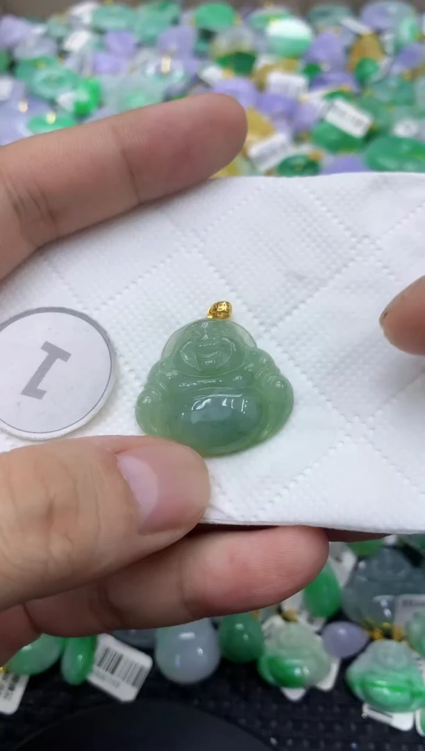 颈饰未镶嵌翡翠天然缅甸翡翠A货