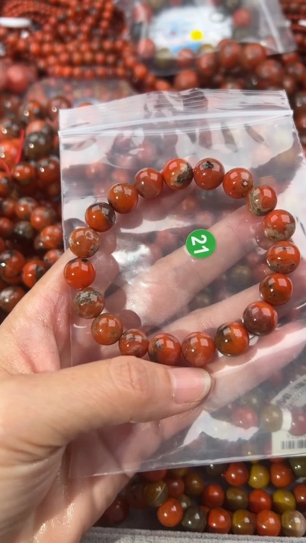 南红玛瑙手串未镶嵌10