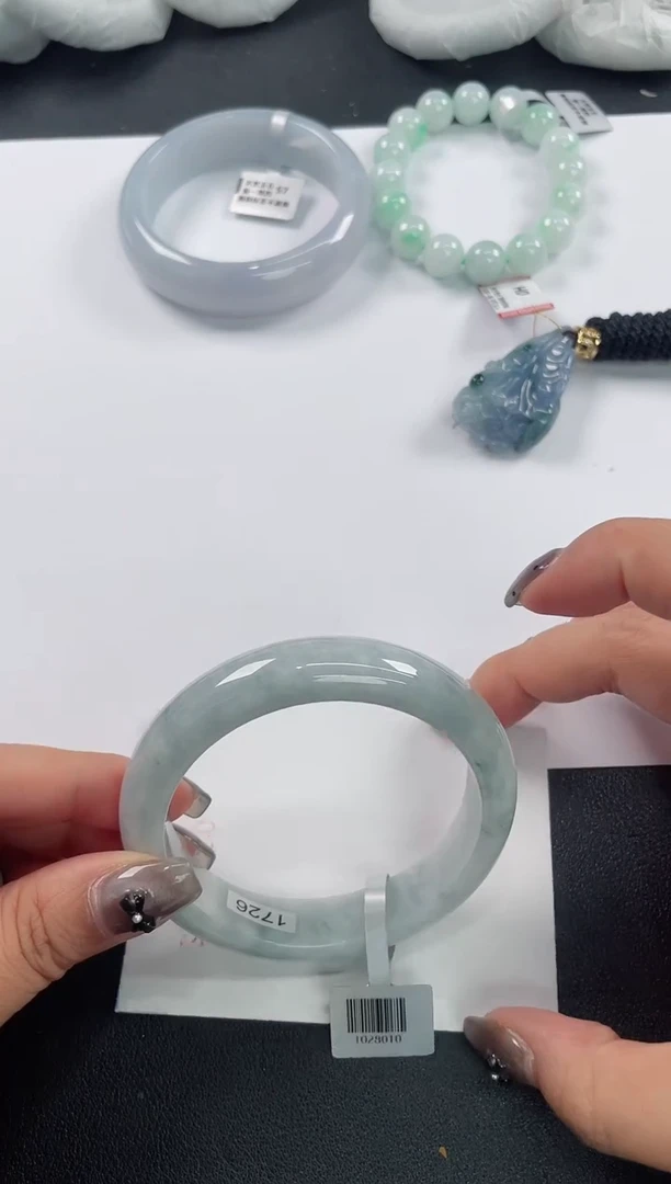 未镶嵌手镯翡翠基地发货H8859  57+