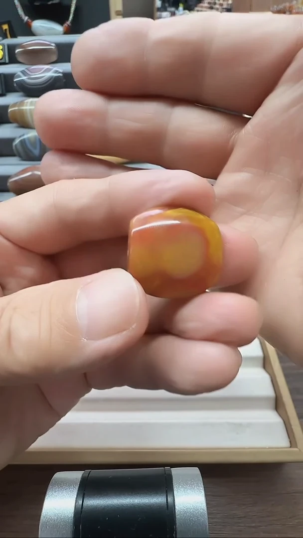 未镶嵌颈饰玛瑙/玉髓玛瑙24*24*10