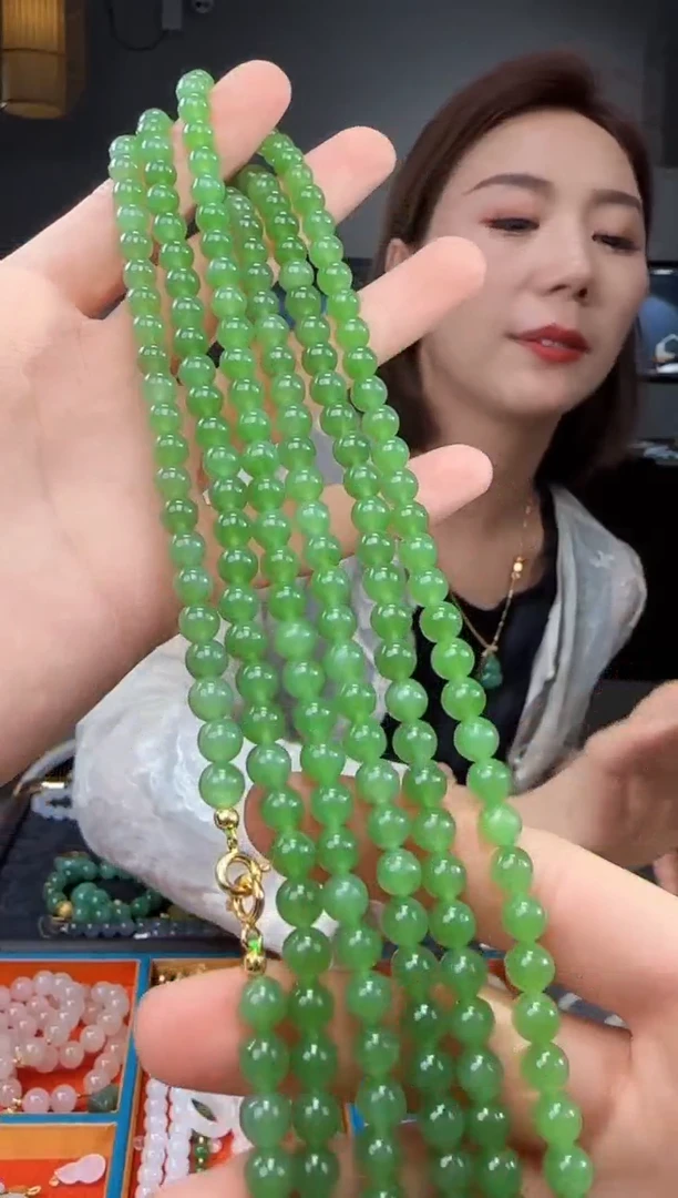 和田玉未镶嵌吊坠(不含链)多样性发货 拍一发一