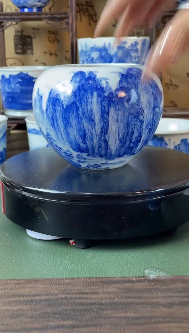 宋画精工山水水洗赤壁图