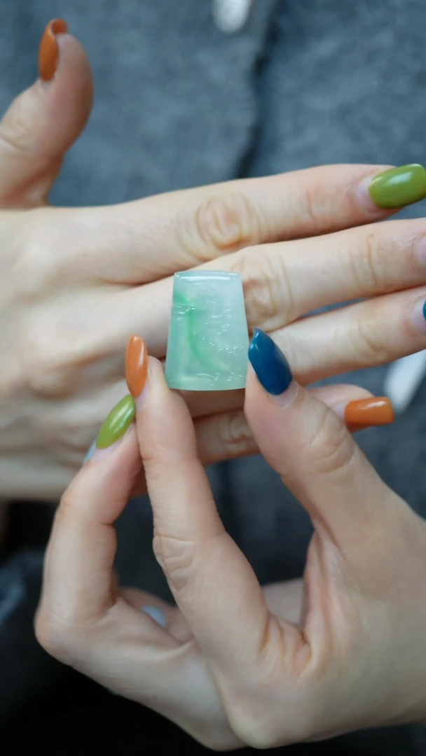 未镶嵌挂件翡翠32-裸石/姿/1F