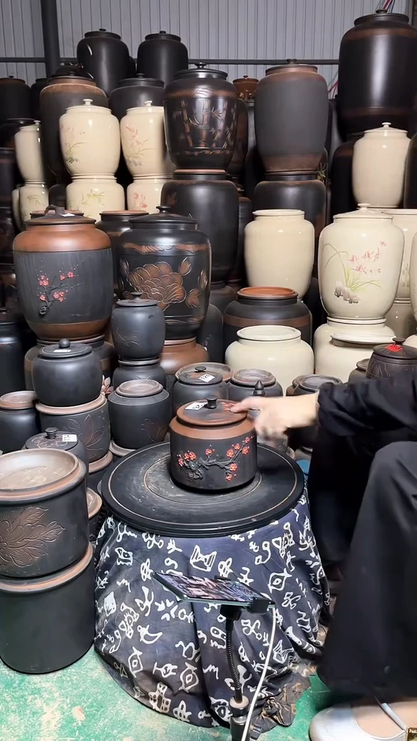 罐大瑕疵茶叶罐 红梅德钟 126