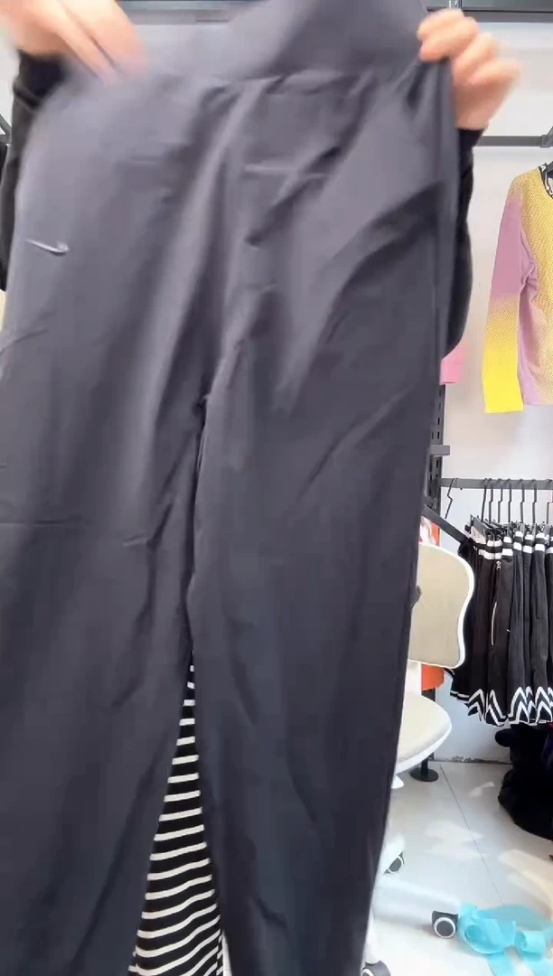 2218 编码  瑕疵直播间过款为准 尺码