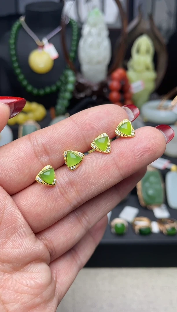 【闪购商品】和田玉耳饰银S925镶嵌多样性发其一 f171