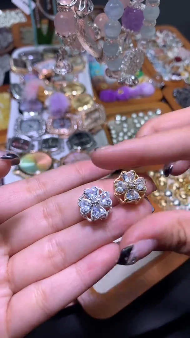 锆石合金四叶草转转9元1个 (下单备注颜色）