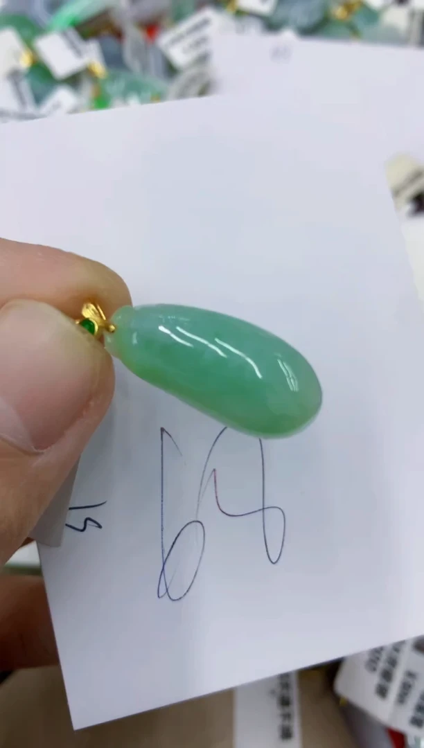 颈饰未镶嵌翡翠11111111111
