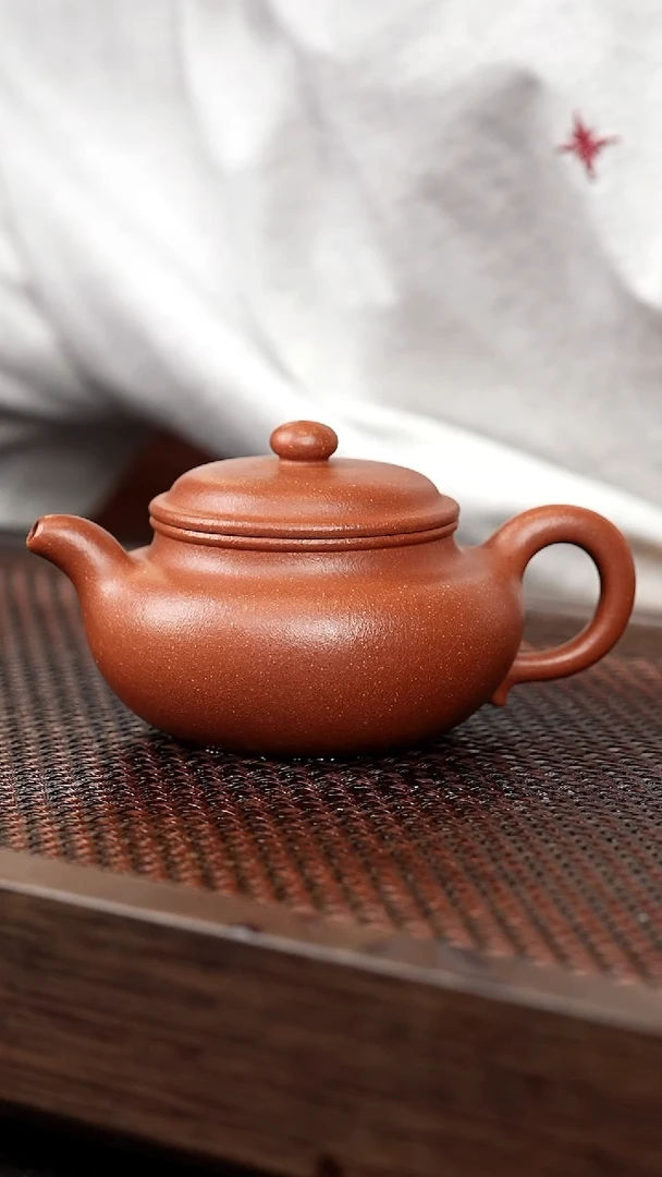 茶壶紫砂红降坡仿古【带矿标证书】